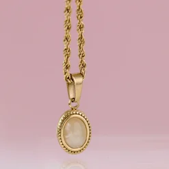 Blush Quartz Necklace Roségold