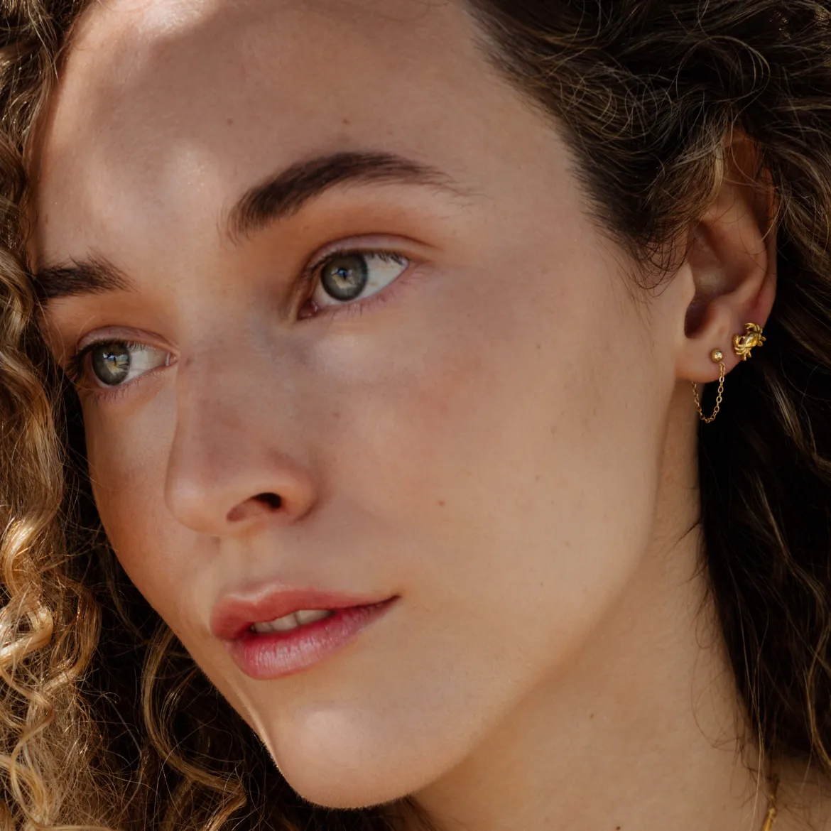 Chained Studs Gold