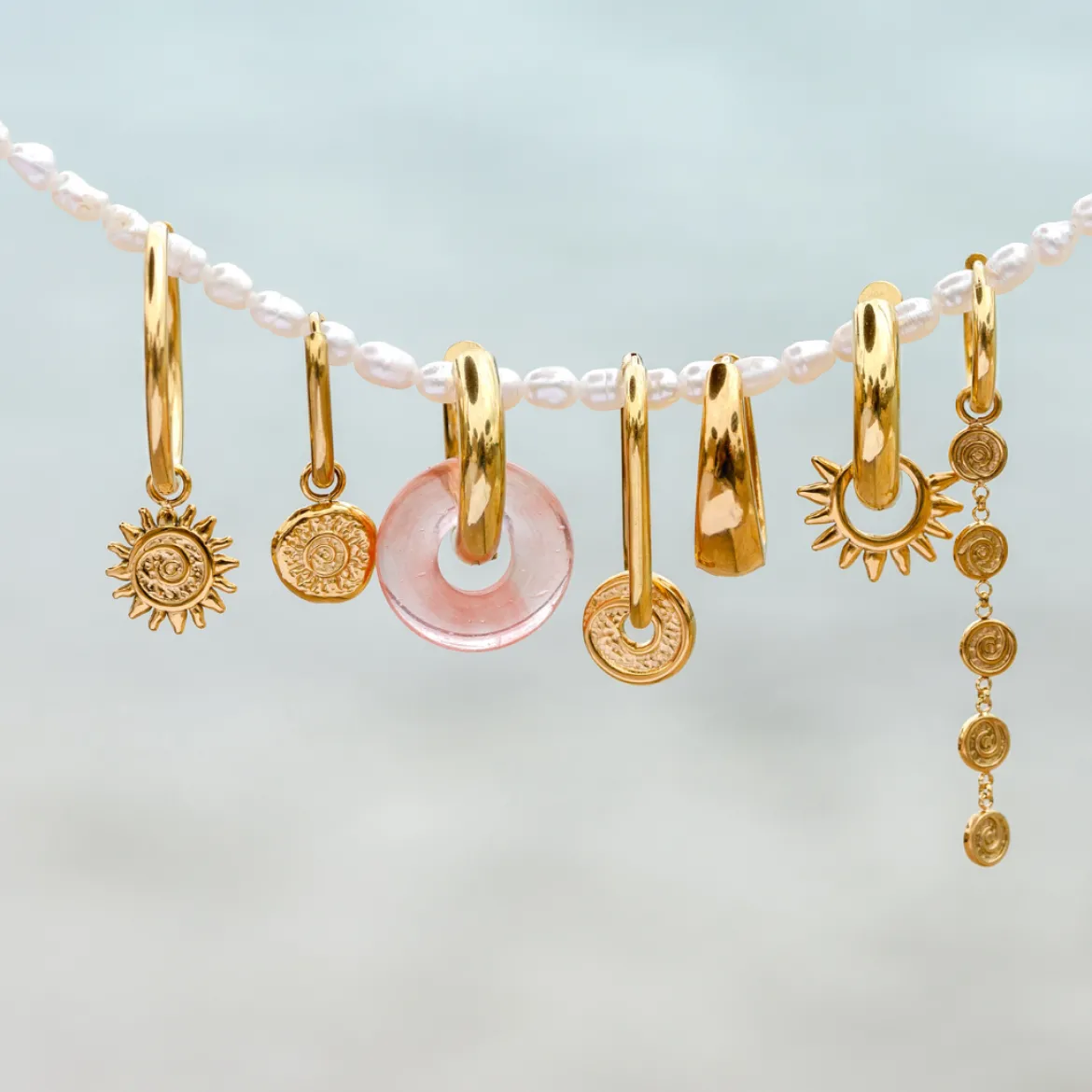 Chunky Peachy Donut Hoop Set Medium Gold