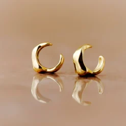 Colorful Conny Ear Cuff Gold