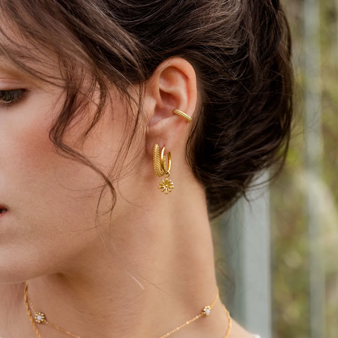 Flowery Hoop Set Medium Gold