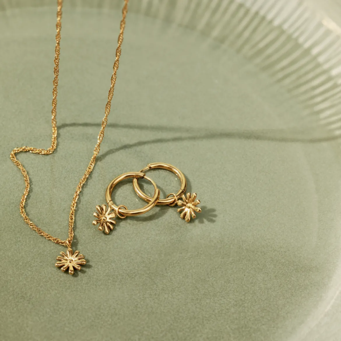 Flowery Hoop Set Medium Roségold