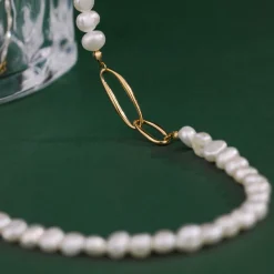 Fluidity Pearl Necklace Silber