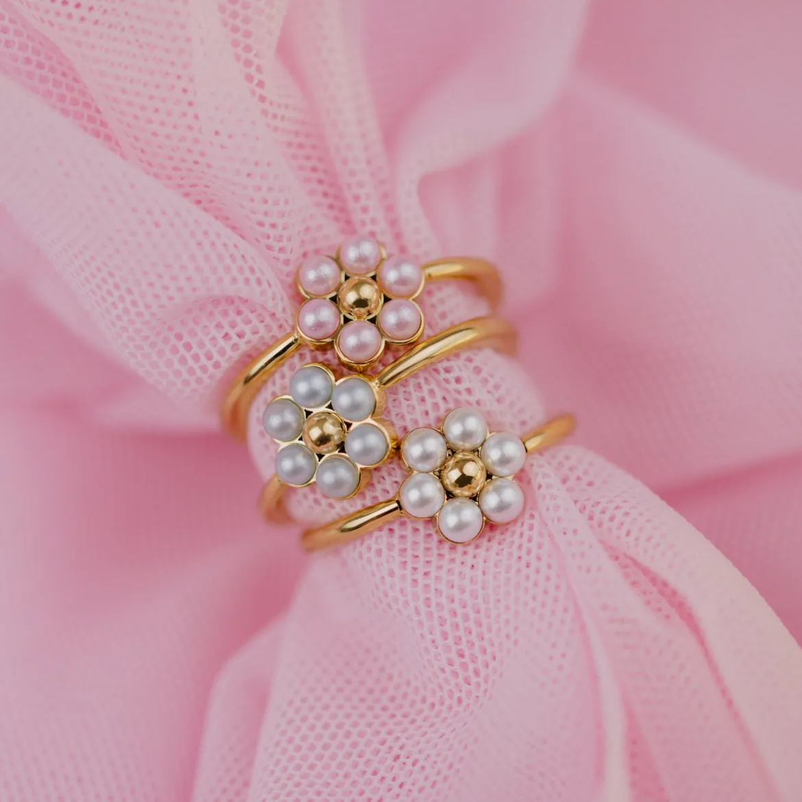 Forever Blue Daisy Ring Gold - 50