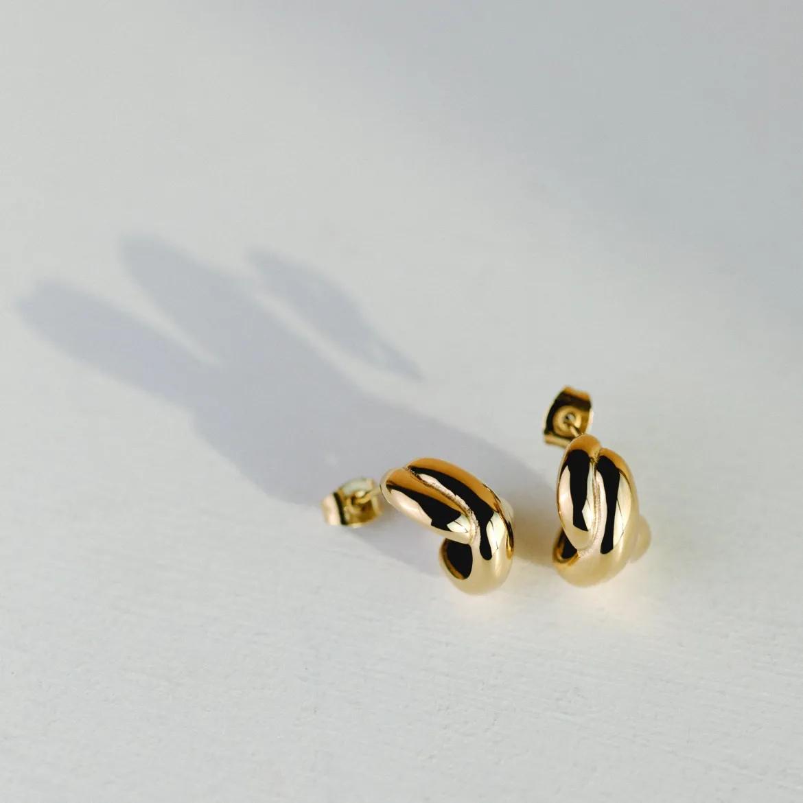 Keepsake Earrings Gold