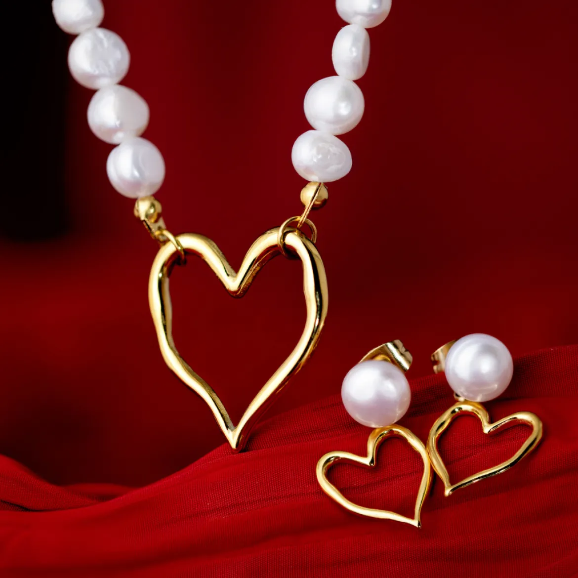Melting Heart Pearl Studs Silber