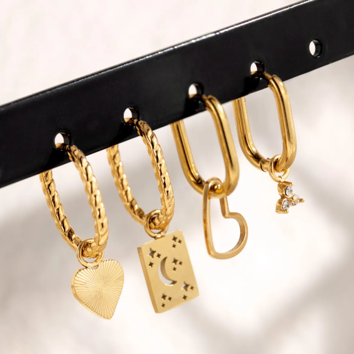 Midnight Lover Oval Hoops Baby Silber