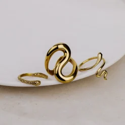 Slim Snake Ring Gold