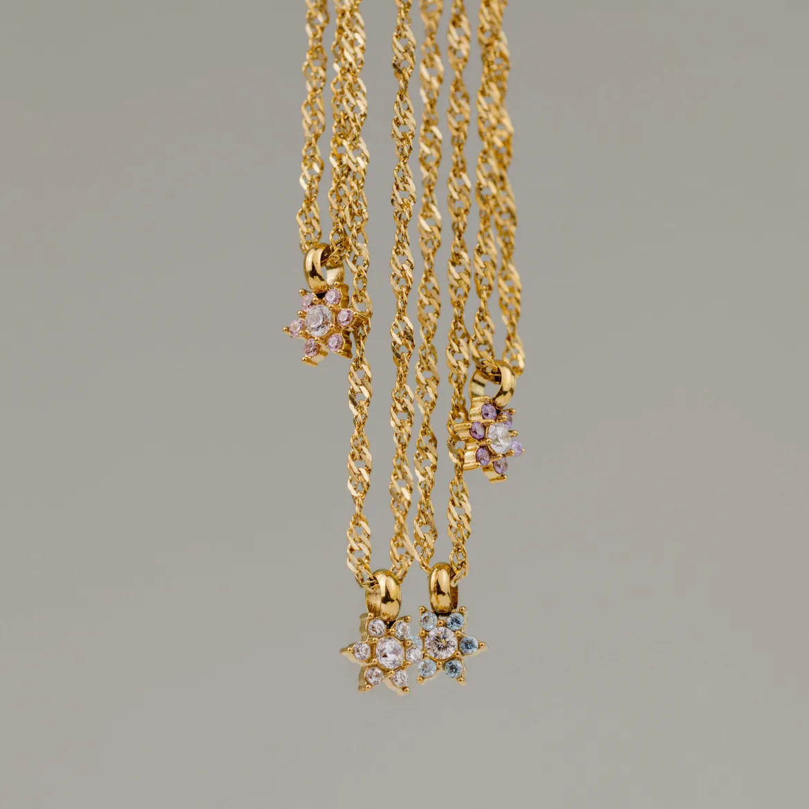 Sparkling Purple Petal Necklace Roségold